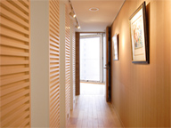 ホワイエ入り口